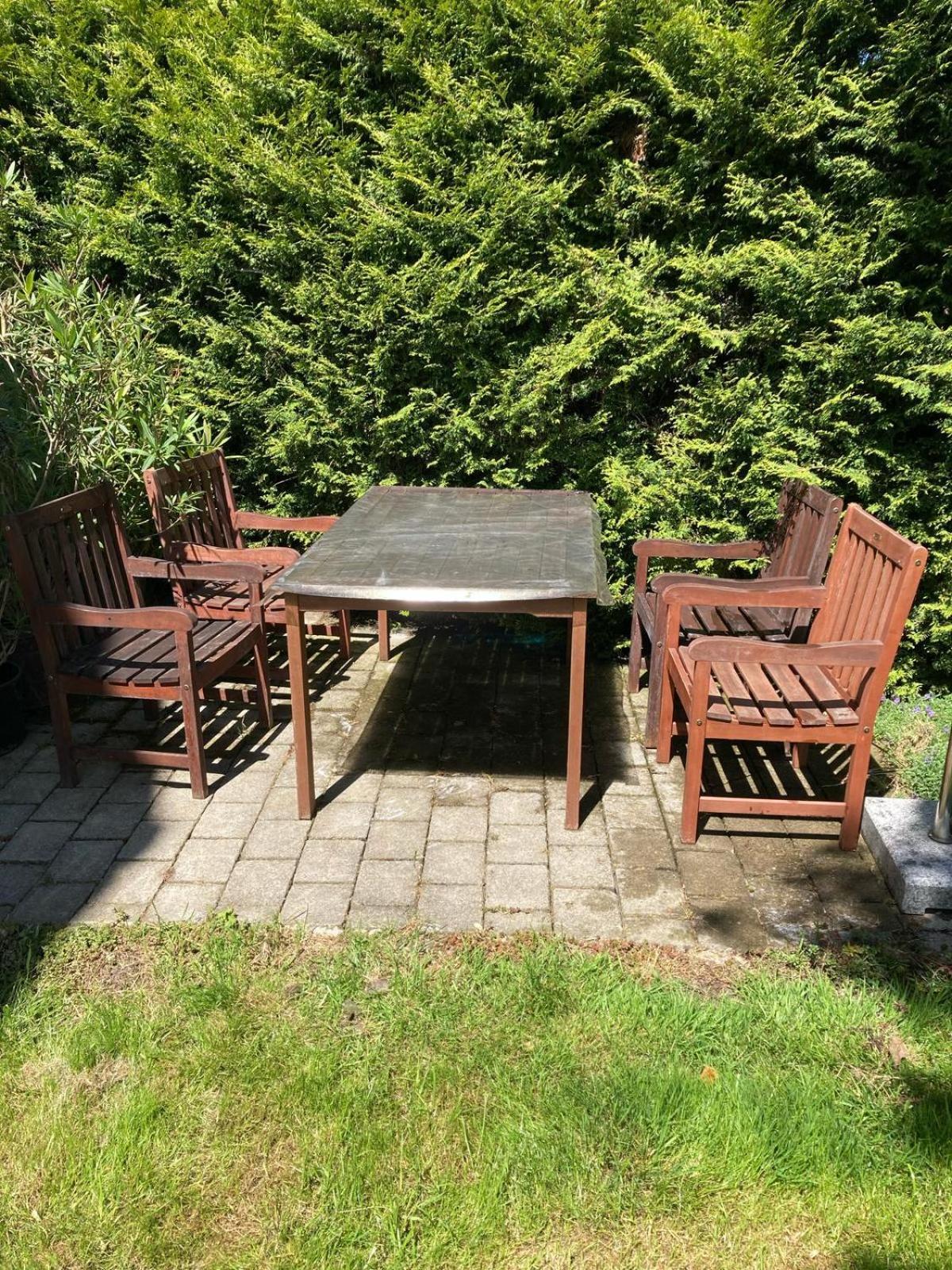 Ruhige Ferienwohnung Inklusive Garten Souterrain - Neu Renoviert Lachen エクステリア 写真