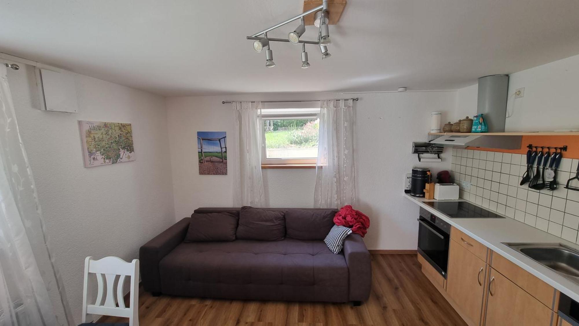 Ruhige Ferienwohnung Inklusive Garten Souterrain - Neu Renoviert Lachen エクステリア 写真